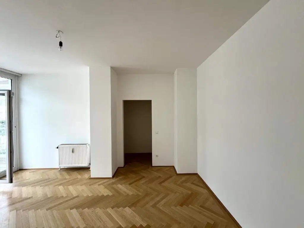 4 Zimmer Dachgeschoß mit Loggia und Grünblick