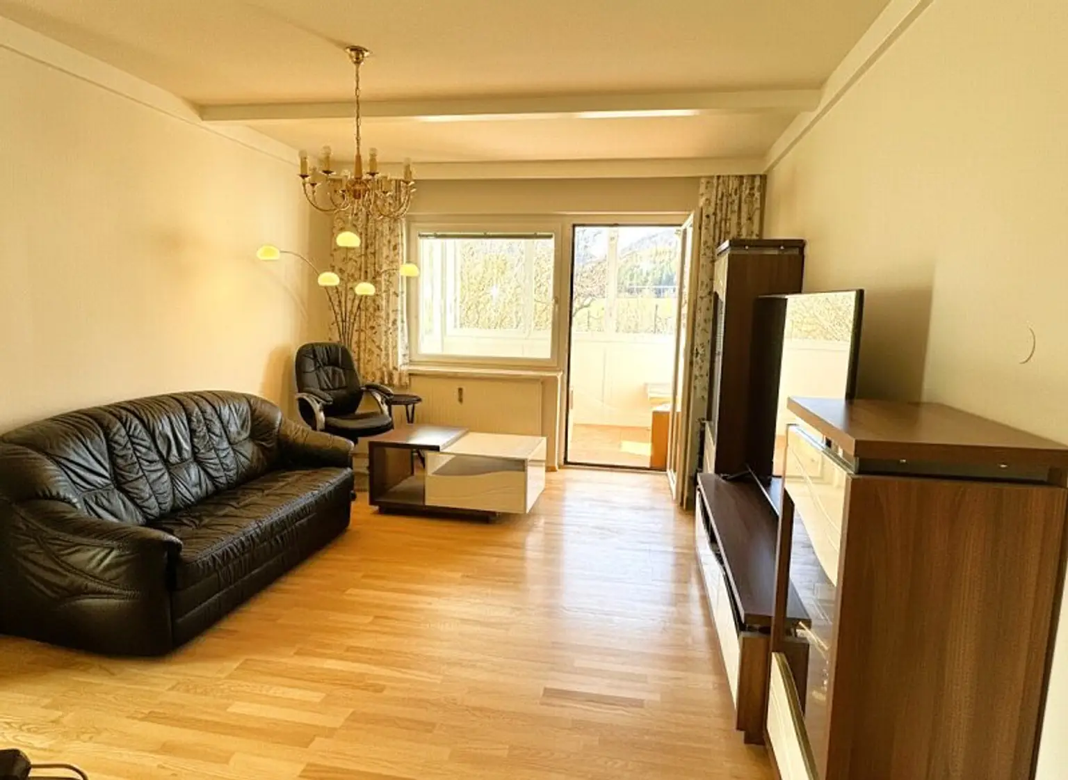 SONNIGES 4-ZIMMER-NEUBAU-EIGENTUM MIT LOGGIA