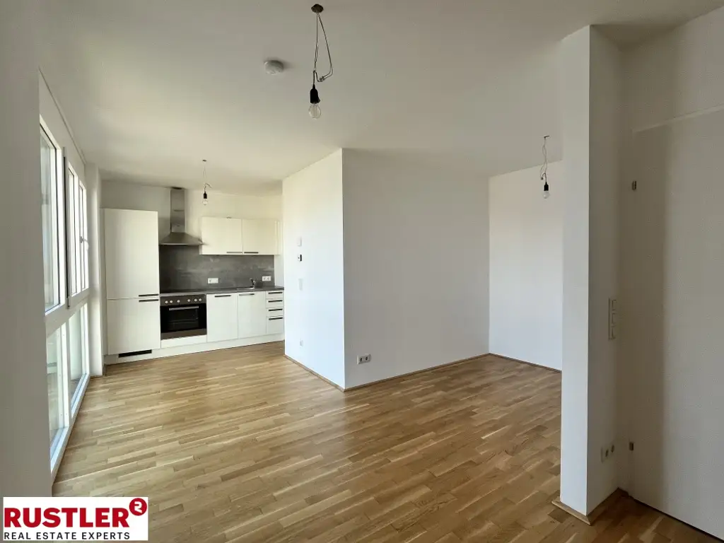 AB JÄNNER 2026 VERFÜGBAR **Ihr perfekt angelegter Wohntraum direkt *im 22. Bezirk**