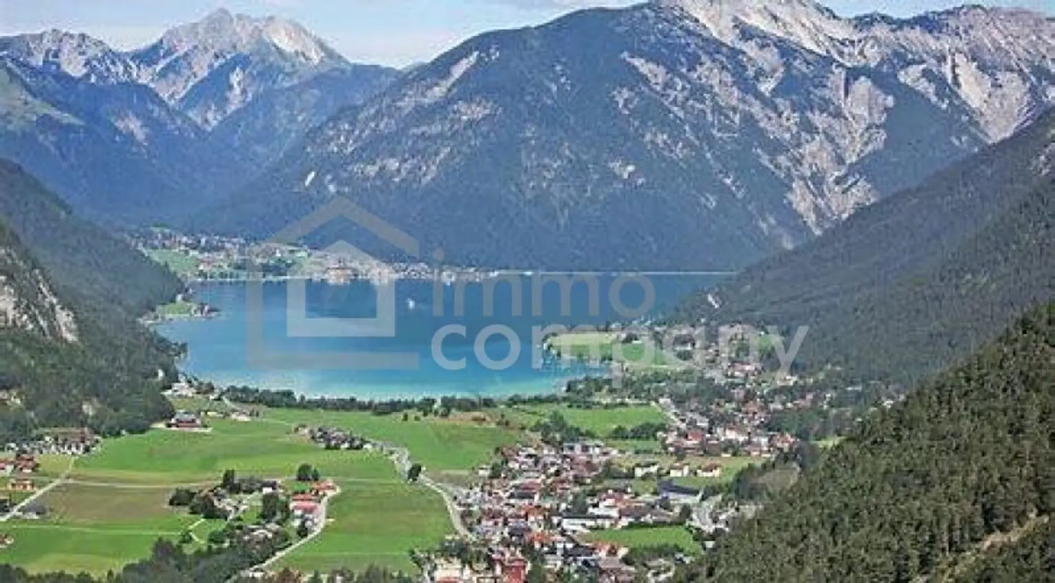 WOHNEN AM SEE - Absolute Rarität in unmittelbarer Seenähe mit Bergblick - 5 Zimmer Erdgeschoßwohnung mit großzügigen Räumlichkeiten