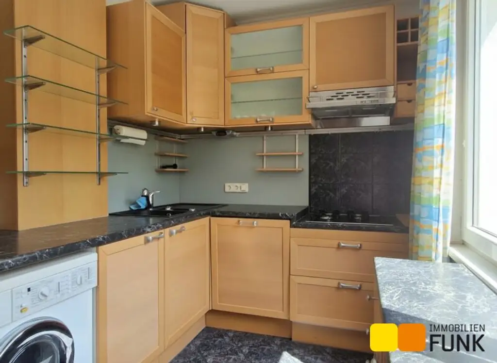 Gepflegte 3 Zimmerwohnung, 92 m², Sofortbezug