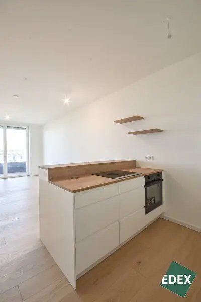 ERSTBEZUG: Traumhafte 2-Zimmer Wohnung mit großem Balkon und Fernblick | GRÜNBLICK |