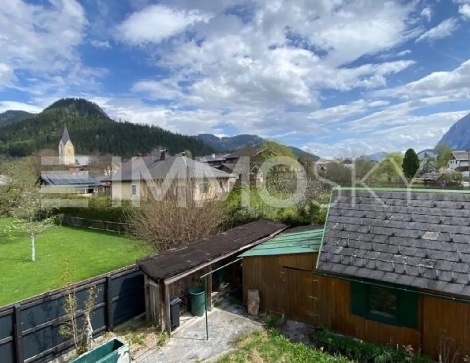 ERSTBEZUG - GARTENWOHNUNG IM SALZKAMMERGUT