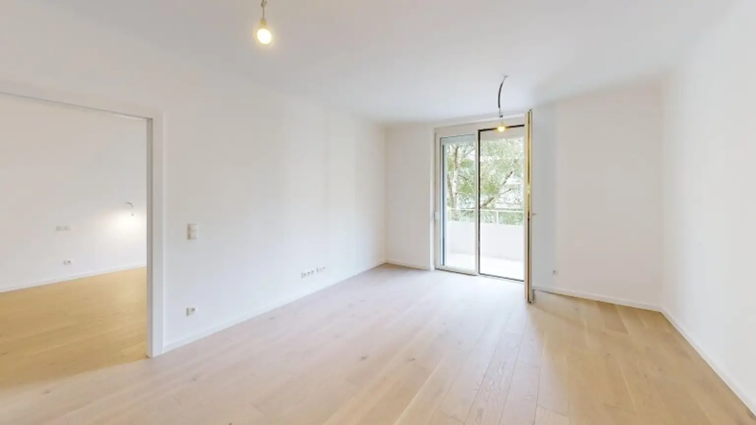 Seltene, hofseitige 3-Zimmer-Wohnung in toller Lage - Erstbezug nach Sanierung