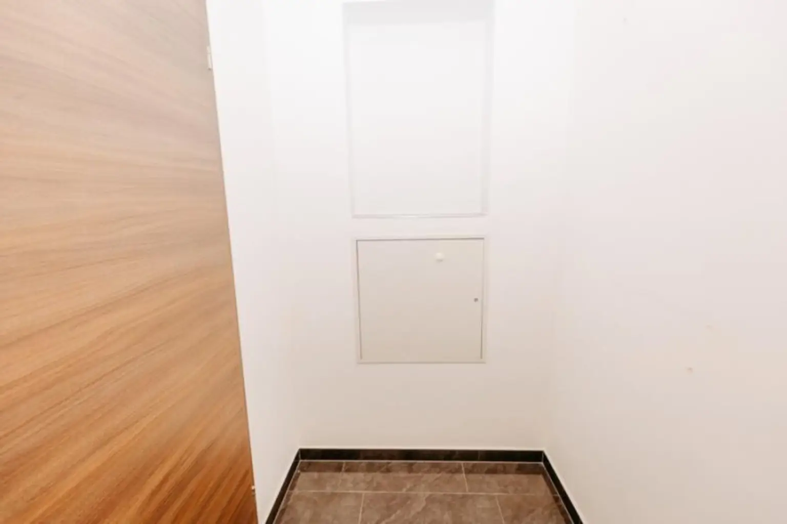 Verträumtes Bauernhaus neu adaptiert (2013) mit Toreinfahrt, Pool, Stadel und Schuppen