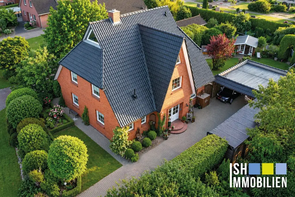 Drochtersen-Assel: Traumhaus mit viel Platz in bester Lage