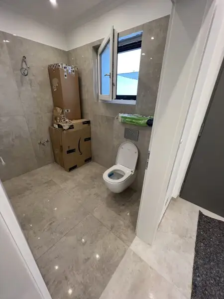 Einfamilienhaus mit Pool 15 Minuten von Wien