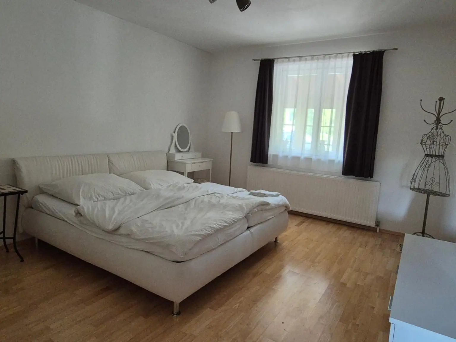Schlafzimmer  EG