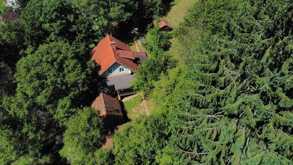 Haus in Einzellage mit Wildgehege!