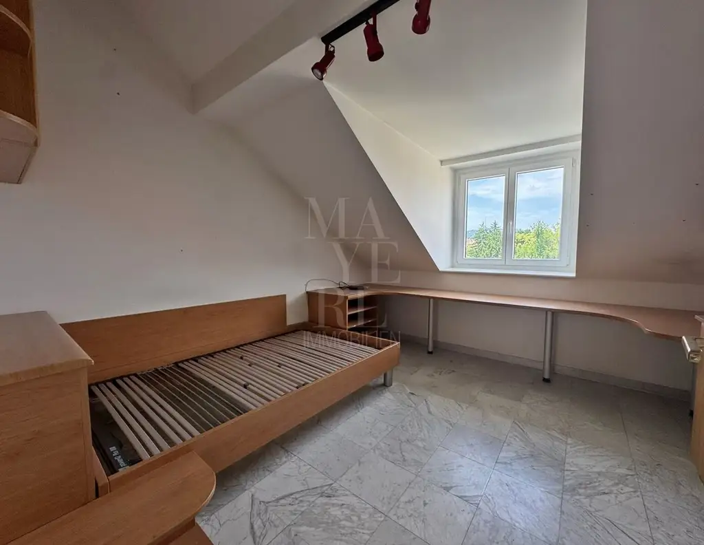 UNBEFRISTETE Dachterrassenwohnung nähe Saarplatz (ohne Lift)