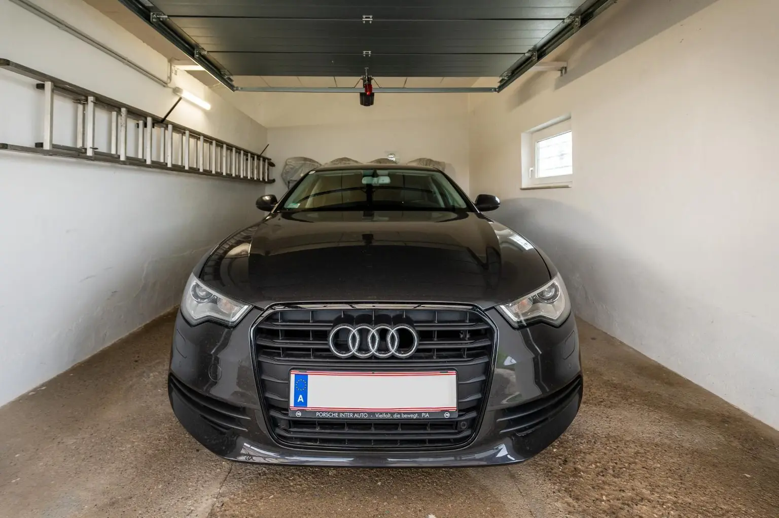 Garage 2
