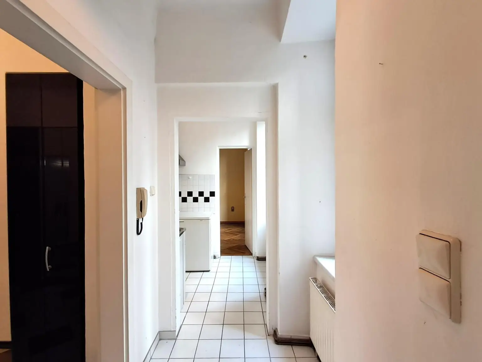 Altbau-Charme mit Potenzial – 4 Zimmer in Wien-Penzing