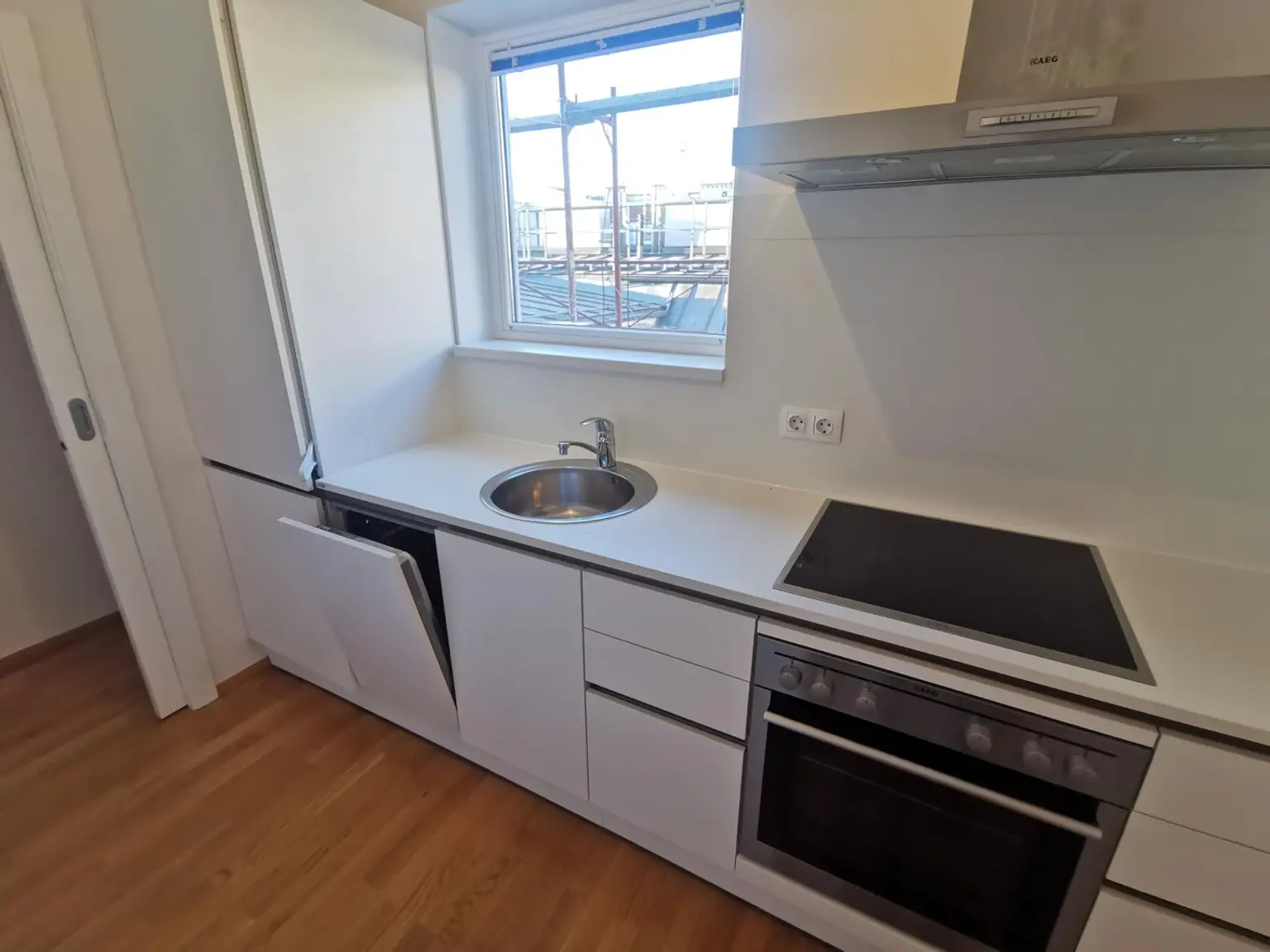 2 Zi.-DG-Maisonette in Top-Lage an Single oder Pärchen zu vergeben.