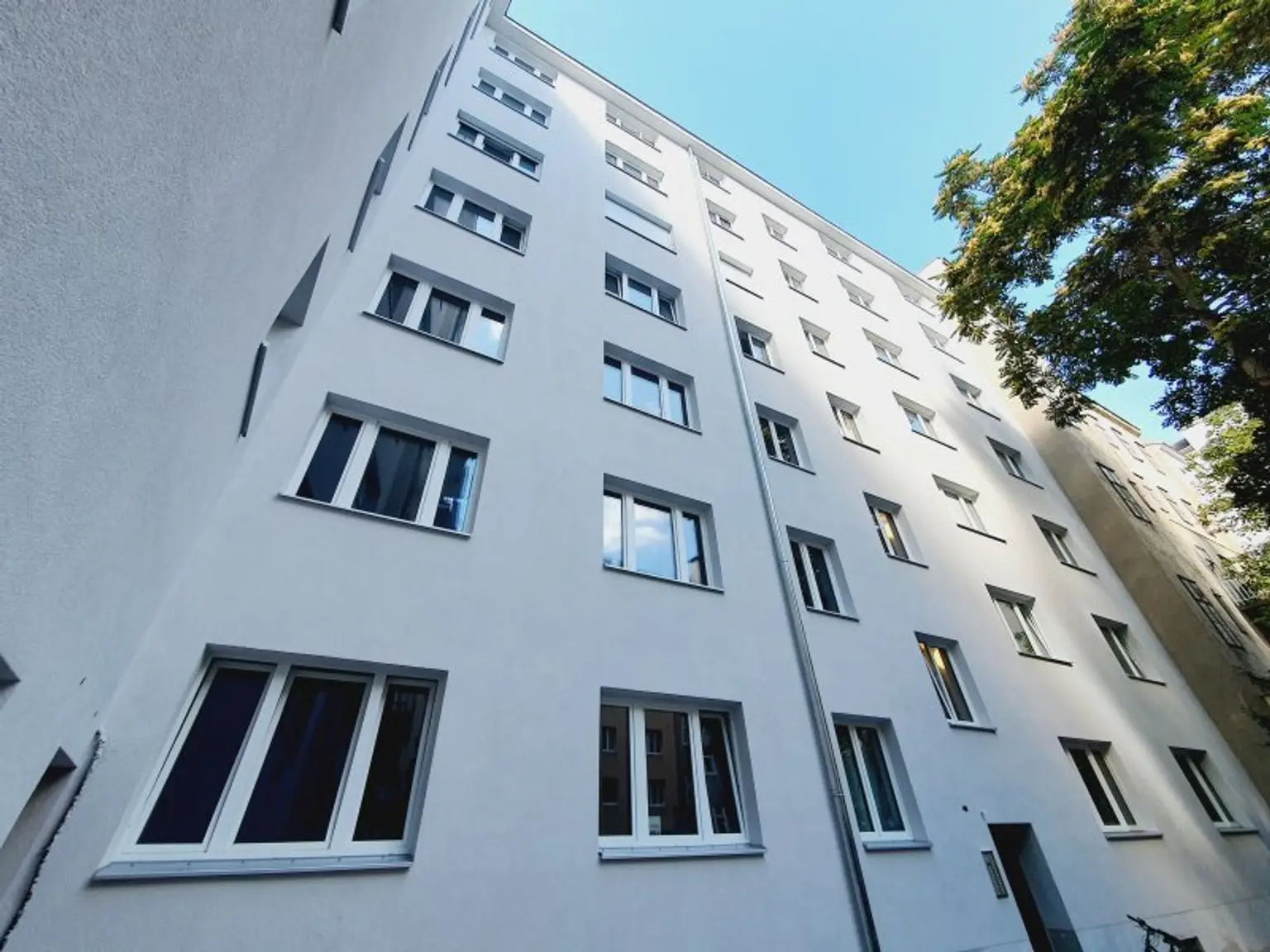 Top Lage - wunderschöne und geräumige Neubauwohnung nähe Rennweg