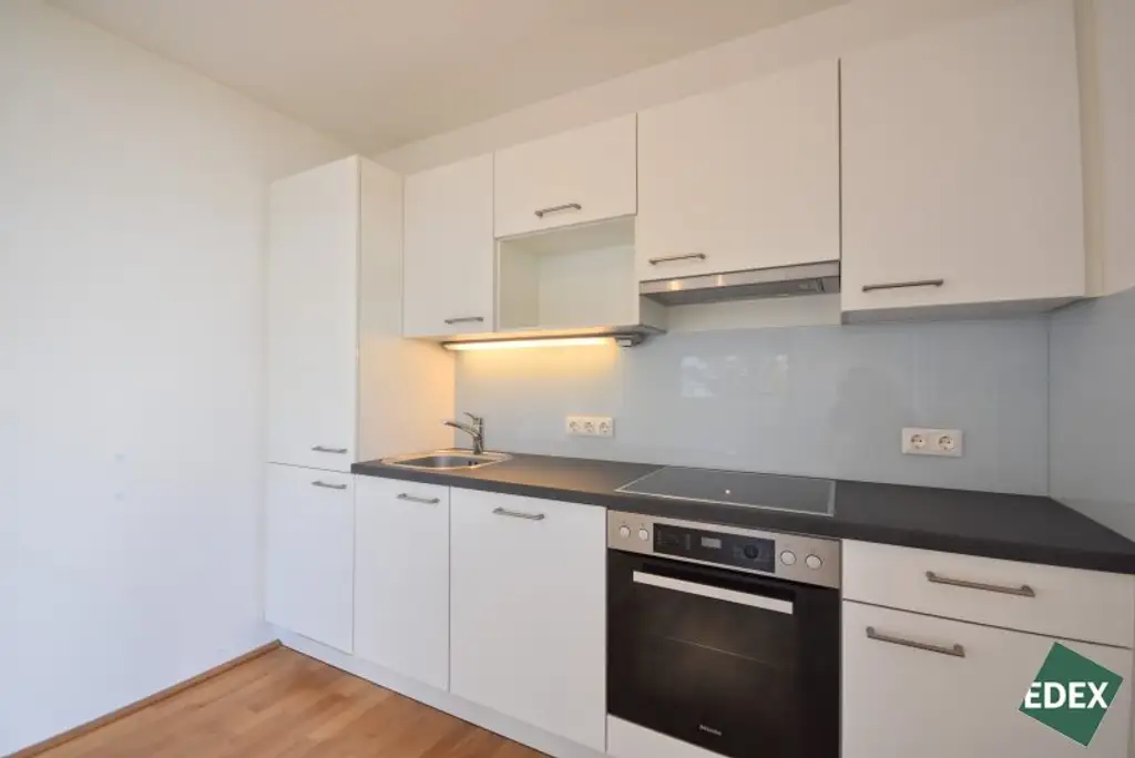 Moderne 2-Zimmer-Neubauwohnung mit Balkon in Ruhelage