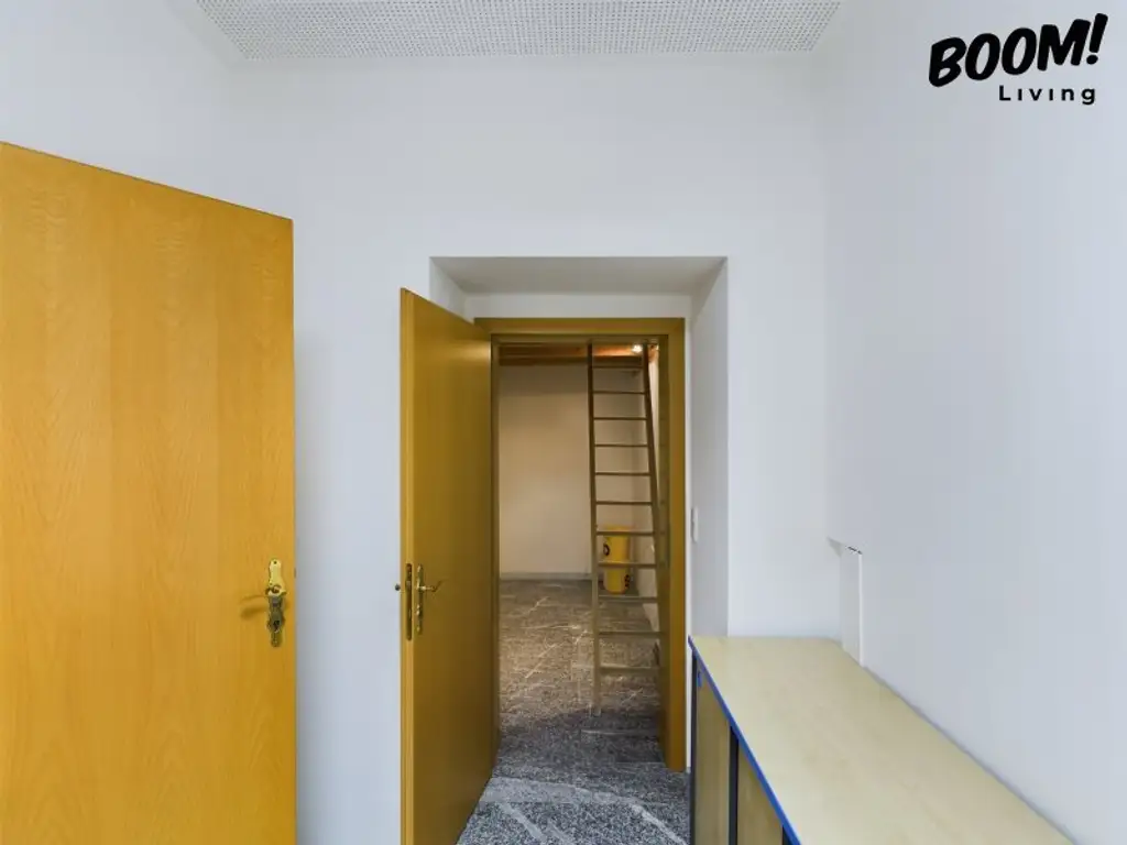 Hustler Büro