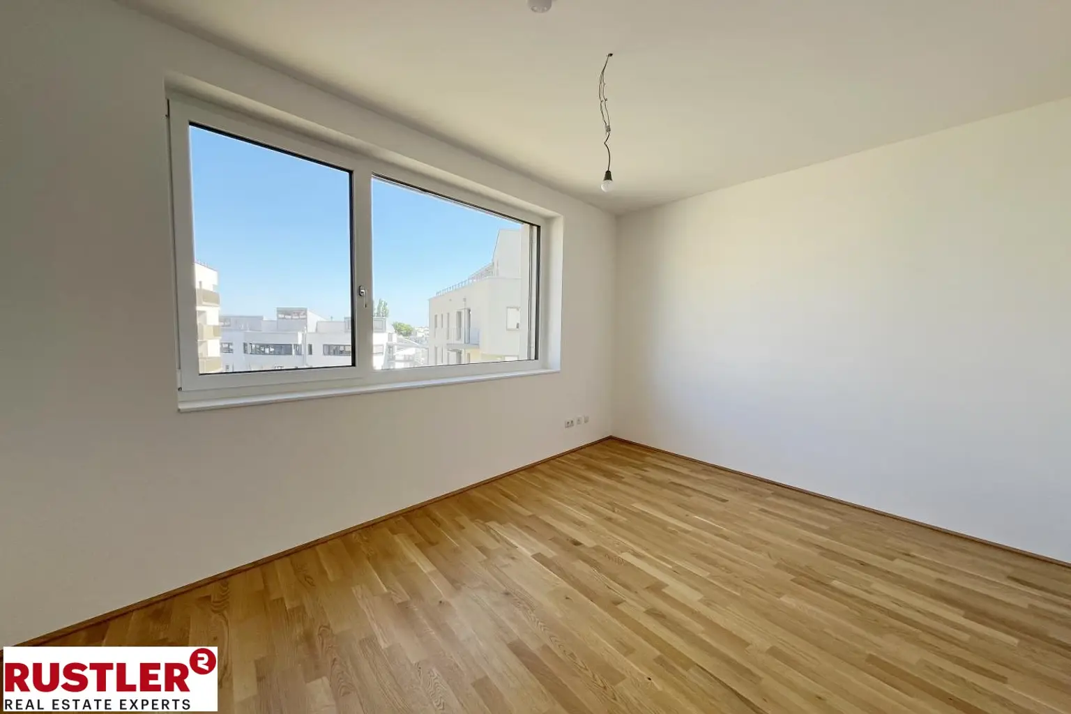 Perfekter Mix aus Stadt und Natur im Projekt Schlosspark
Geräumige 3-Zimmerwohnung mit Balkon