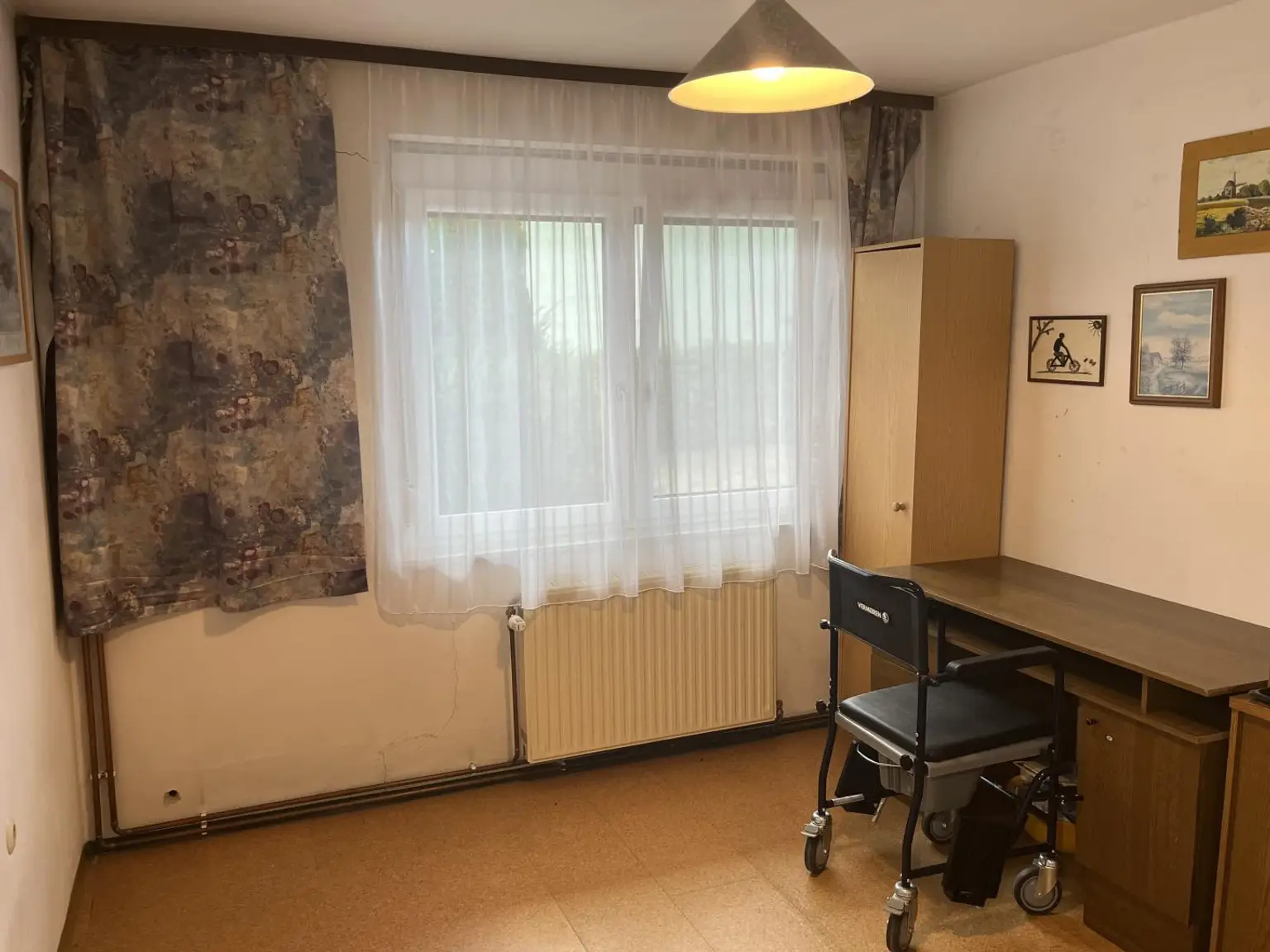 Zimmer hofseitig ca. 9,2 m²