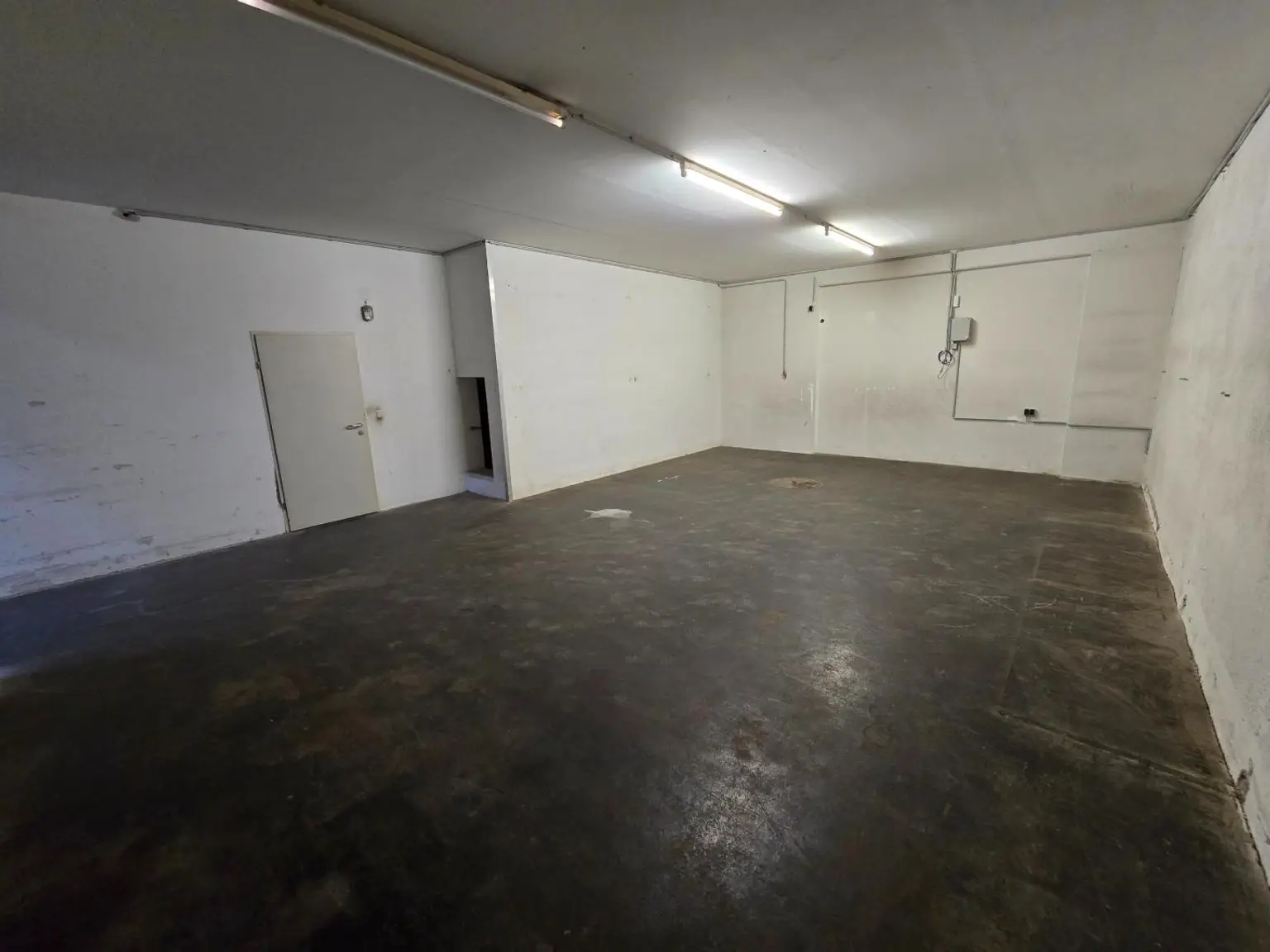FLEXIBEL nutzbare Hallenflächen, von 53 - 328 m² für IHR GEWERBE