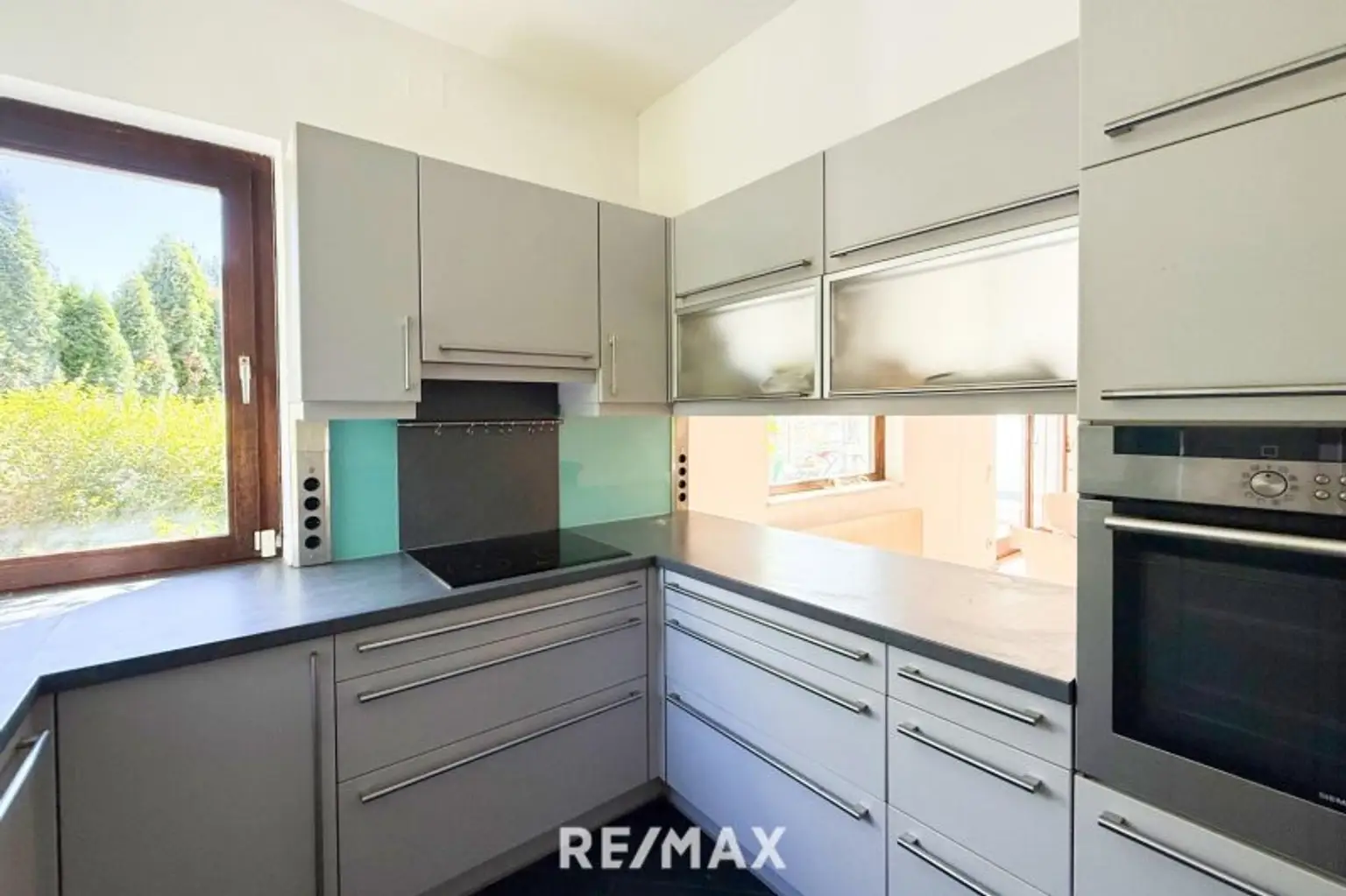 In MAUER uneinsichtiges und traumhaftes Gartenparadies