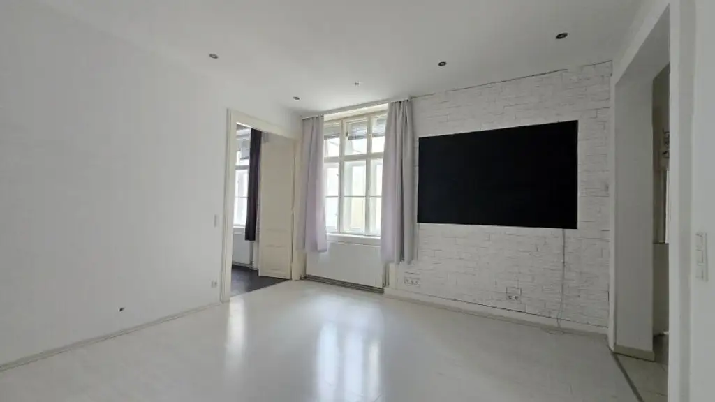 Charmante 2-Zimmer-Wohnung in Hofausrichtung - Unbefristeter Hauptmietvertrag