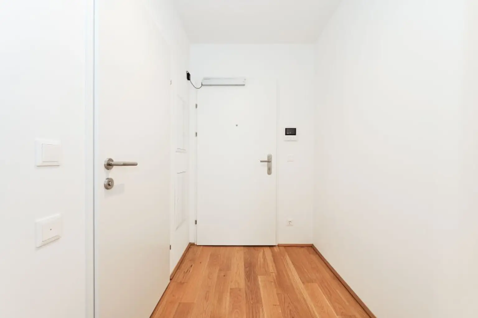 Erstbezug ab Dezember! 2-Zimmer-Balkonwohnung inkl. Stellplatz und Garten zu vermieten!