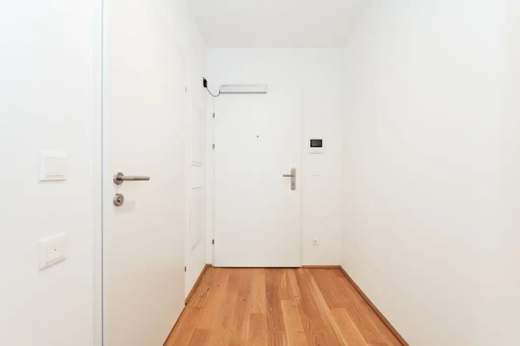 Erstbezug ab Dezember! 2-Zimmer-Balkonwohnung inkl. Stellplatz und Garten zu vermieten!