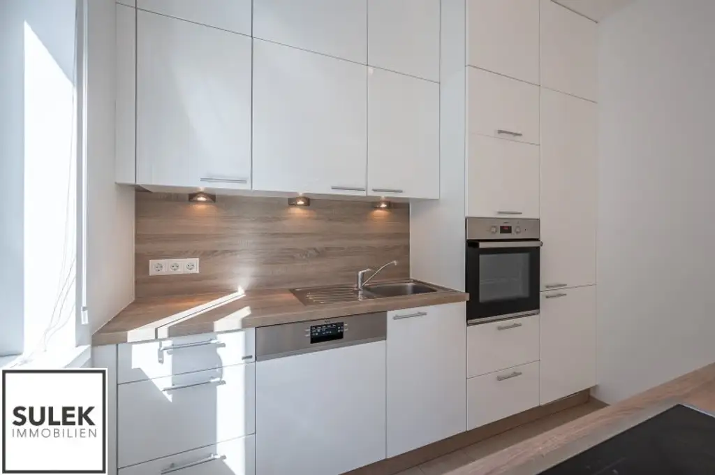 Schöne 3 Zimmer Wohnung mit Balkon im Herzen Döblings!