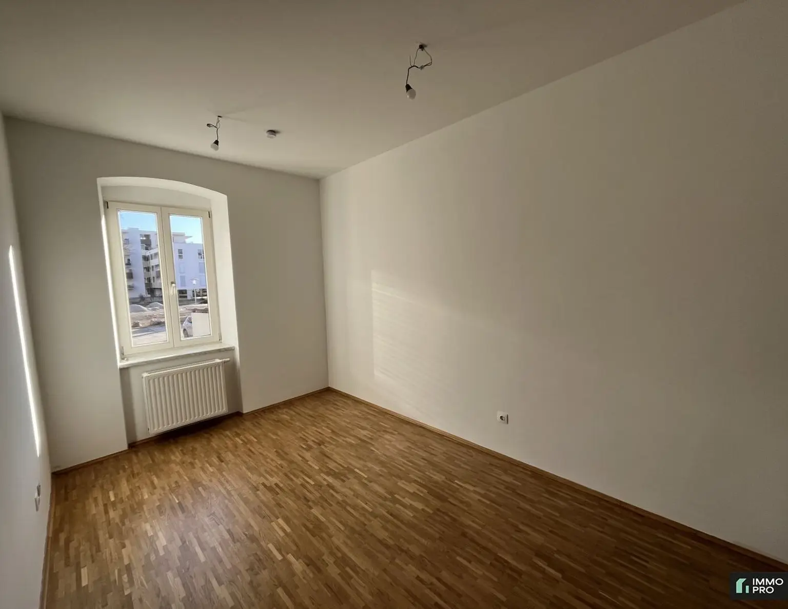 #LEOBEN #JUDENDORF #STIWOG #1,5-ZIMMER WOHNUNG #SANIERT #MIETEN #PARKPLATZ #PROVISIONSFREI #INKL. HK-ACCONTO