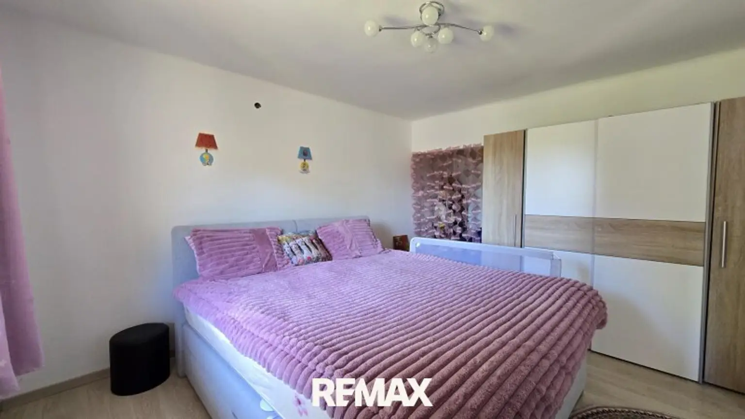 12 Schlafzimmer OG