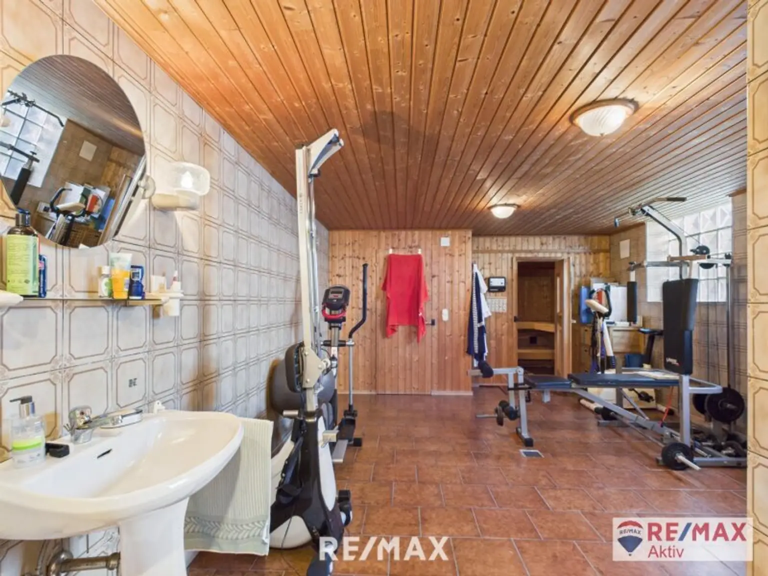 Fitnessraum/Sauna Erdgeschoss