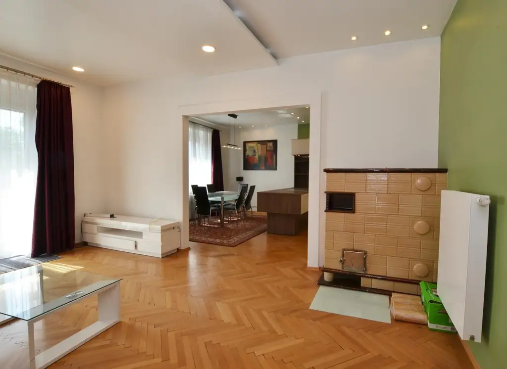 Helle & großzügige 3 Zimmer Wohnung nahe Schloss Schönbrunn
