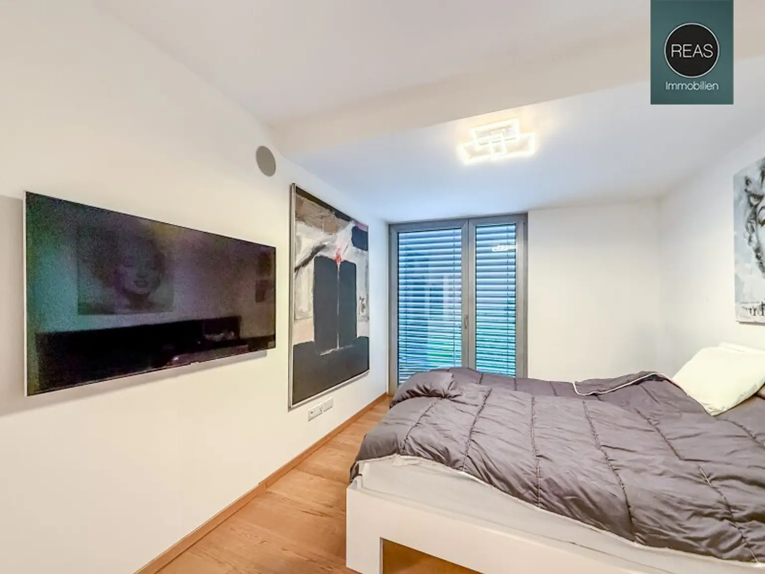 Traum Maisonette - Wohnung mit Garten - Terrasse und Garage in Hietzinger Bestlage!