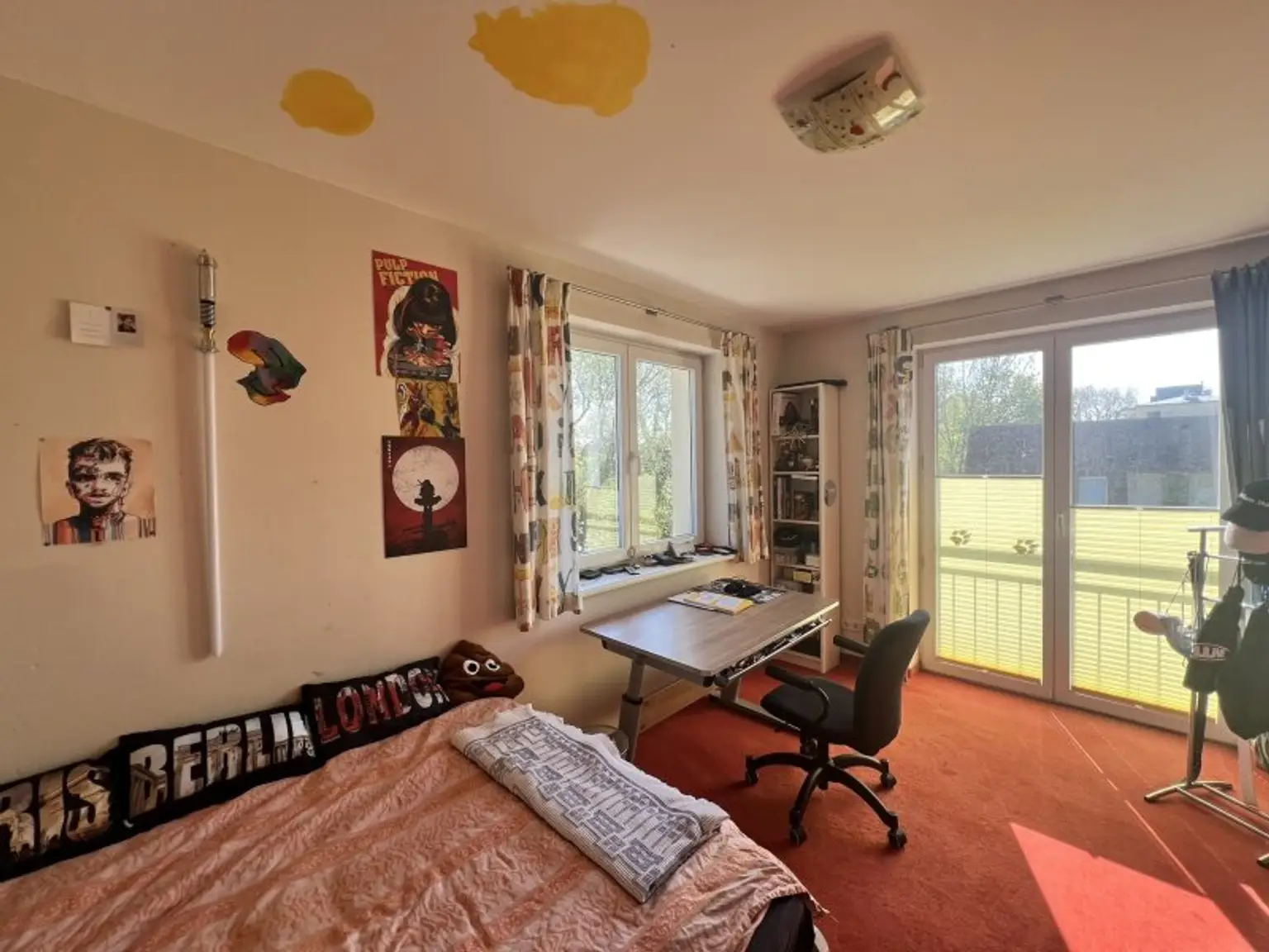 Moderne, zentrumsnahe Familienvilla mit großem Garten in gefragter Grünruhelage (!)