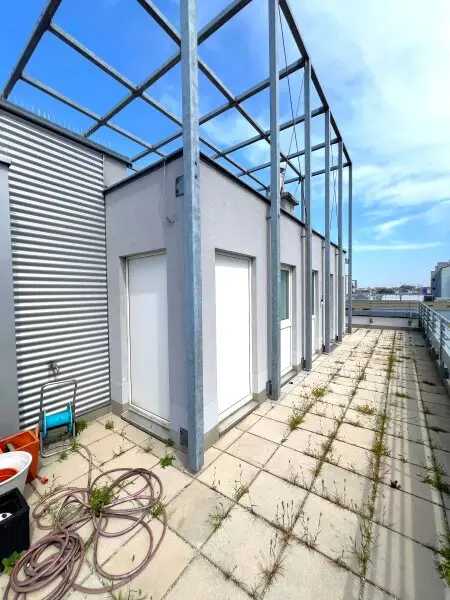 Zweigeschoßiges Penthouse mit 360°-Terrasse!