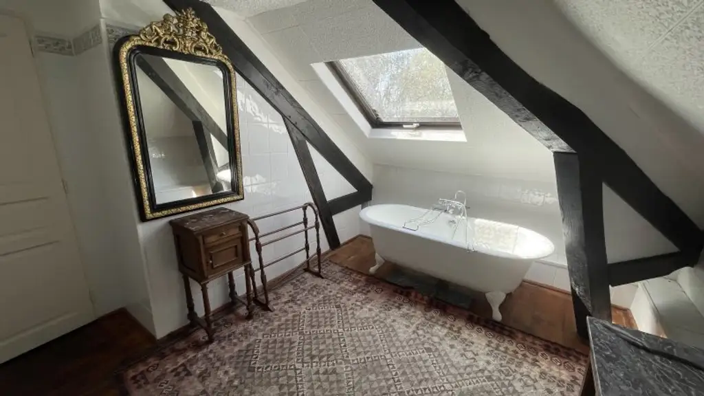 Traumhaftes Château in Südfrankreich mit Blick auf die Pyrenäen – nur 790.000 €