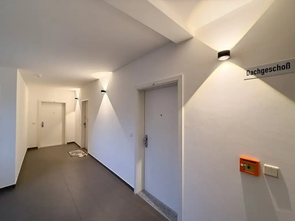 Großzügige 2-Zimmer Wohnung nahe U1 Keplerplatz in ruhiger Lage zu vermieten!