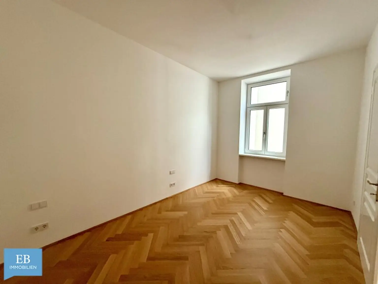 Barrierefreie Altbauwohnung - Komfort und Eleganz im Theaterbezirk
