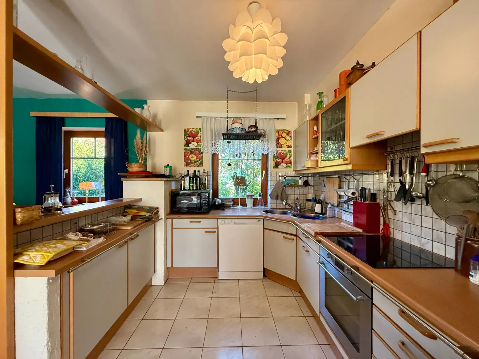 Charmantes Eckreihenhaus in begehrter Wohnlage von Bad Vöslau