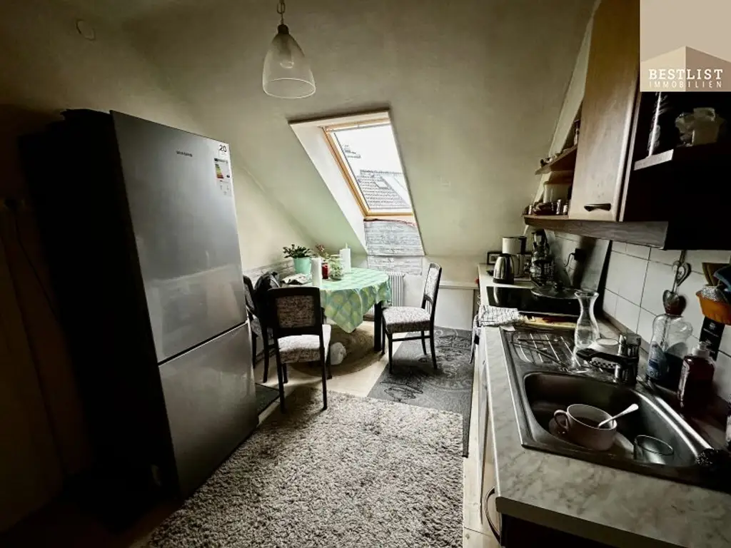 Zinshaus in Baden: 346 m², gepflegt, top Rendite für 550.000 €!