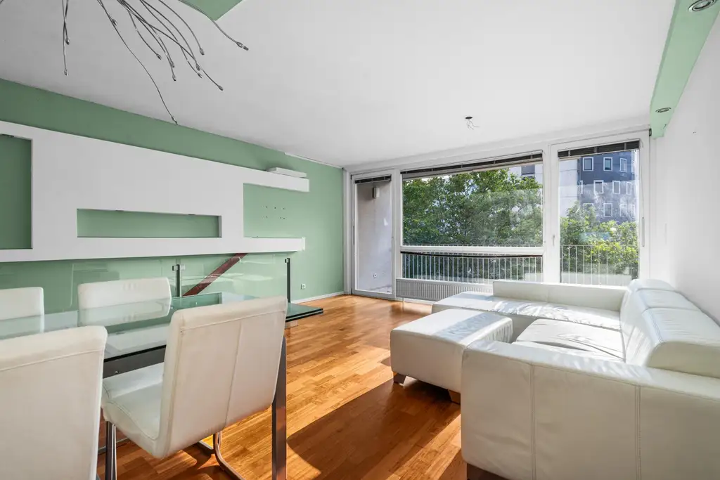 "Uno Cty- Donau City- 3 Zimmer Maisonette- Loggia"