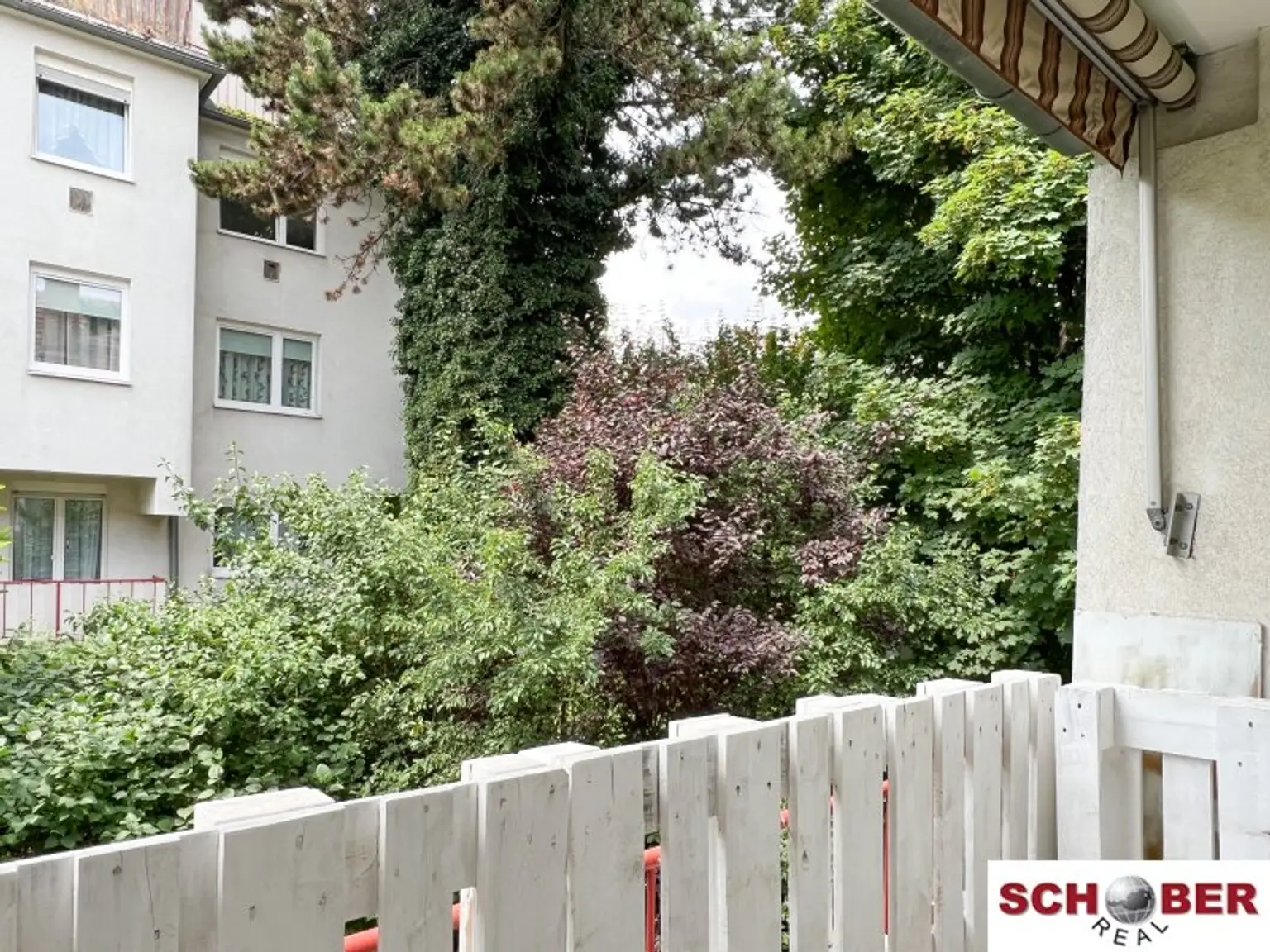 Großzügige 3-Zimmer-Wohnung mit Loggia in Döblinger Grünruhelage