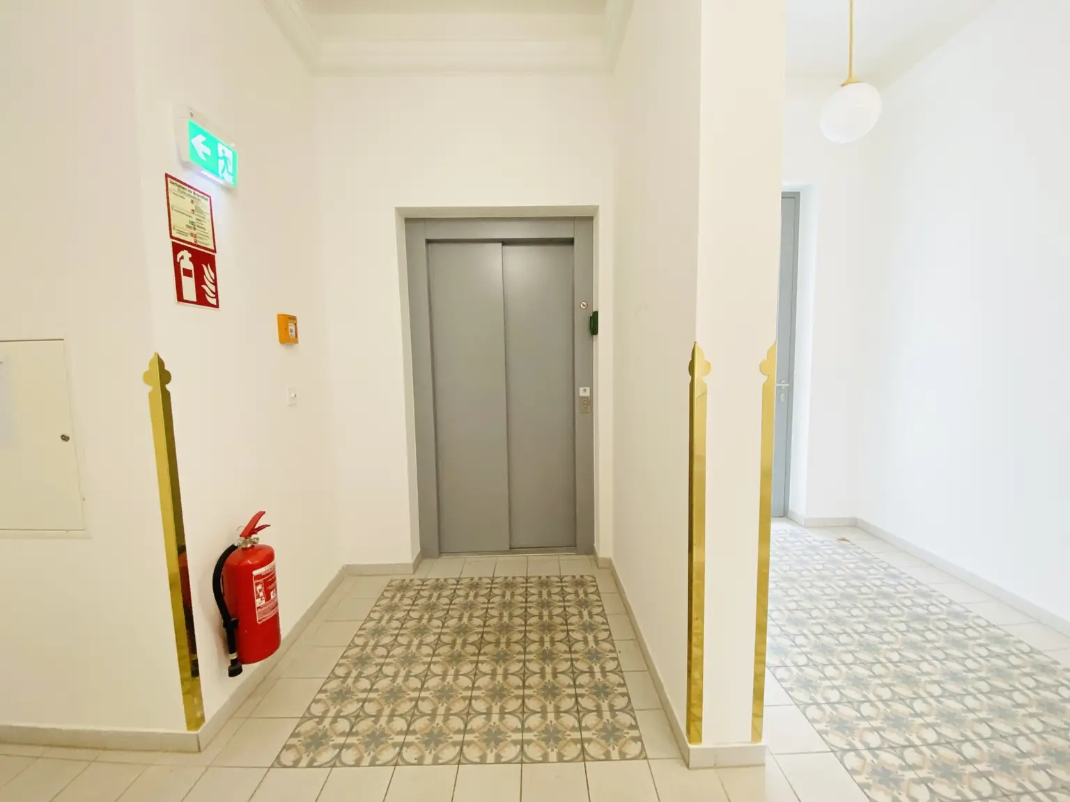 Erstbezug nach Sanierung - charmanter Altbau
Arbeiten&Wohnen