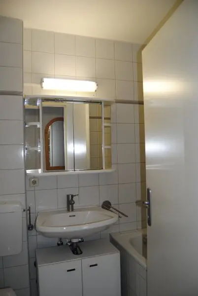 Badebereich - Kleine gemütliche 2 Zimmer Wohnung mit Garten und PKW-Stellplatz Miete Aigen Salzburg