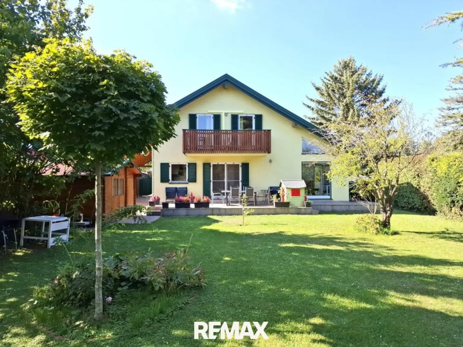 Gartenansicht vom Haus