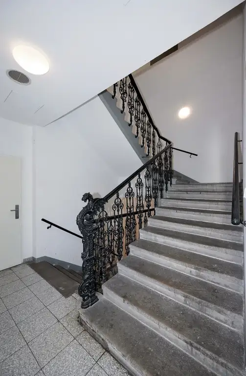 Stiegenhaus III