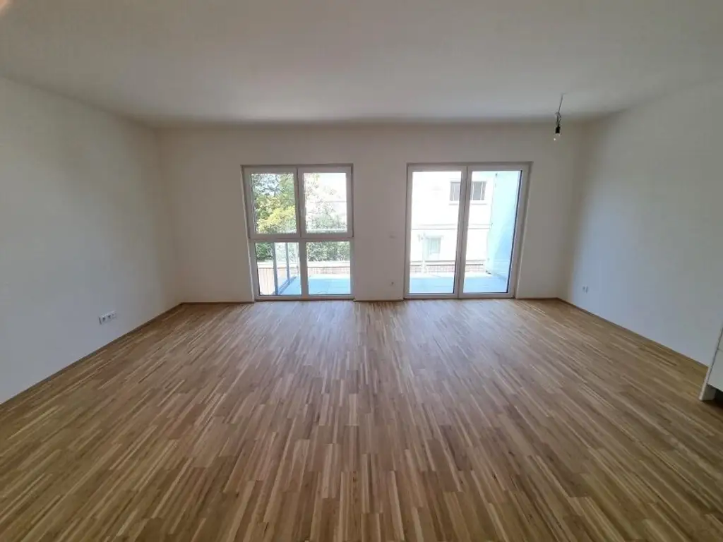 Perfekter Schnitt - Wohnen im Grünen - Großzügige Terrasse