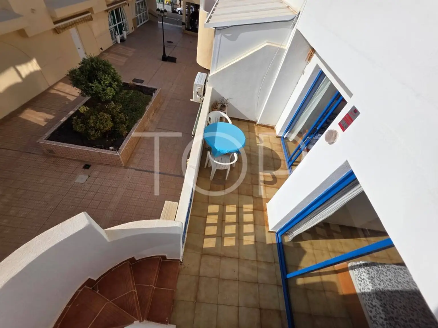 d65fe08b-232e-4be0-9297-7cf120fa15b3