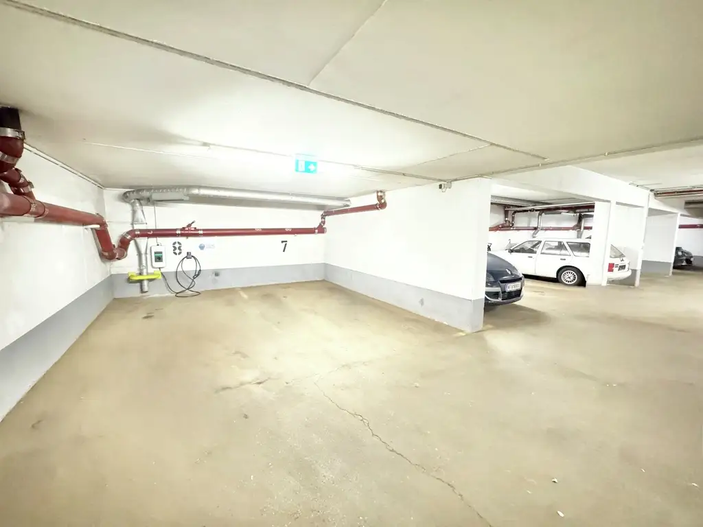 THIMIGGASSE 30 | GARAGENPLATZ
