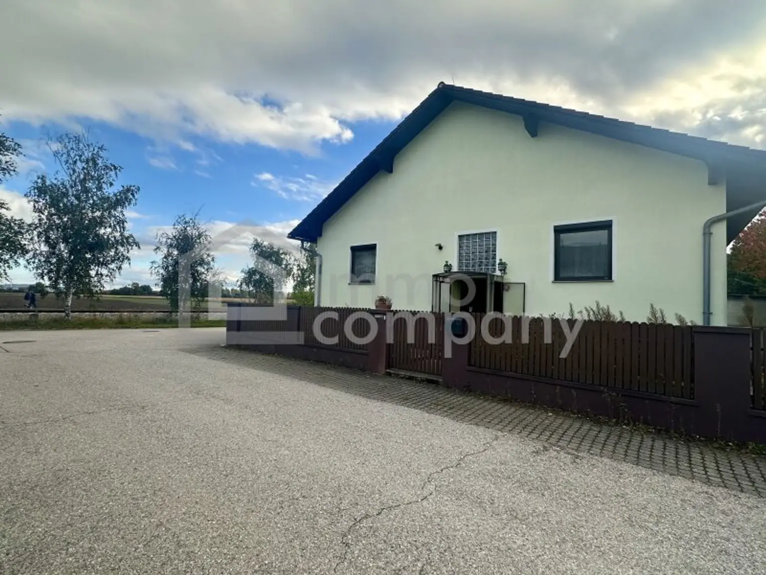 Großzügiges Einfamilienhaus - Grünruhelage Nähe Wien !